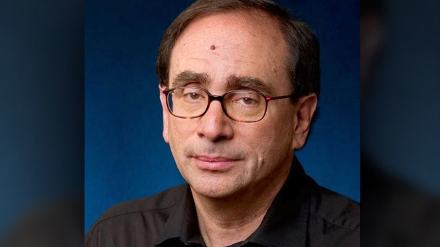 'Goosebumps' author RL Stine posts 15-tweet Halloween story