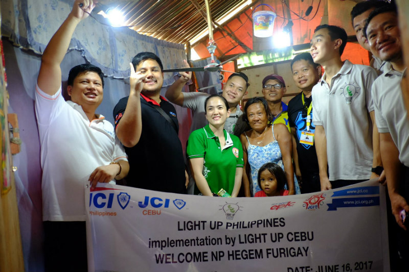 SYMBOLIC. More than providing physical light to household, Light Up Philippines also hope to help provide a brighter future for the children beneficiaries. All photos from JCI Cebu 