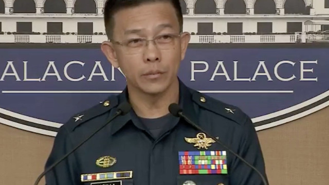 CRUSHING ASG. AFP spokesperson Brigadier General Restituto Padilla answers questions from the media during a Palace briefing on April 25, 2017. RTVM screenshot 