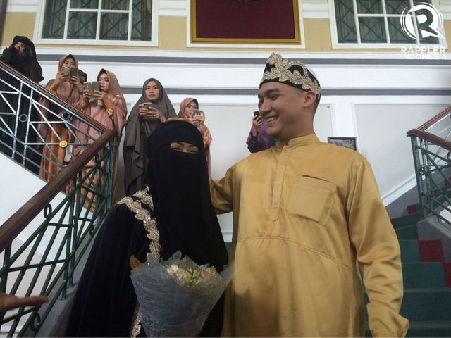 FOTO: Pernikahan bergaya Islami Egi John dan Kamilia Yasmin