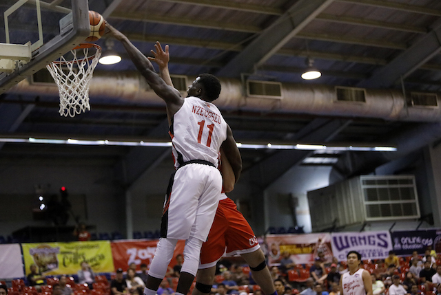 Abueva shines in return as Magnolia rips San Miguel for 8th straight win