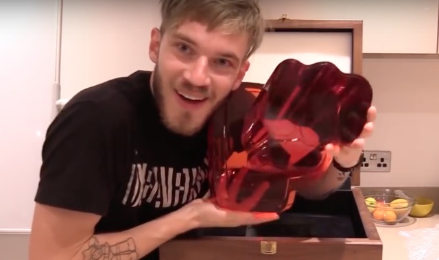 Watch Pewdiepie Shows Off Youtubes Award For Hitting 50 Million Subscribers 6372