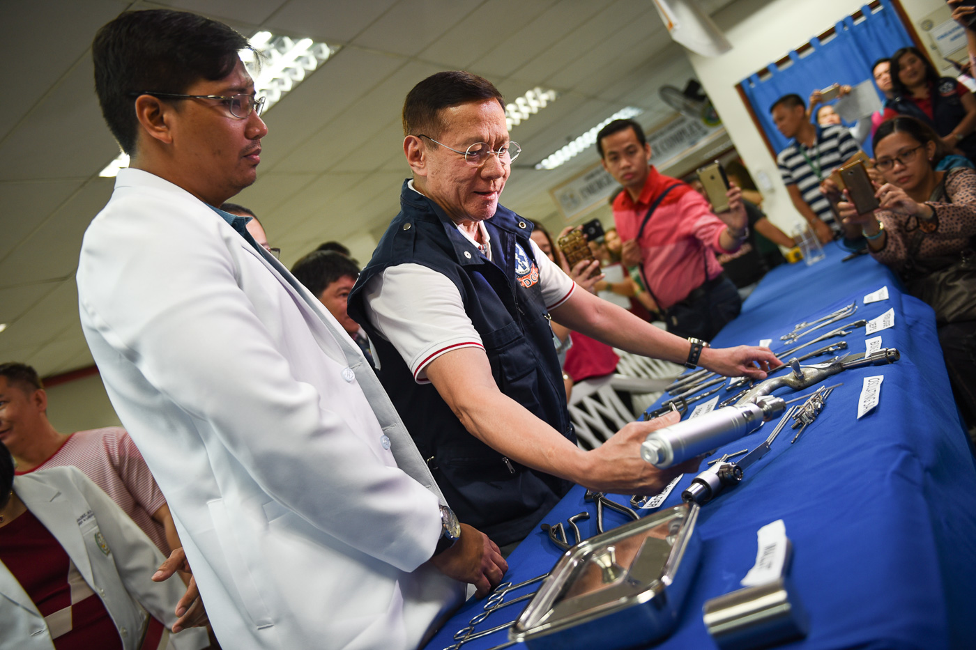 Helath Secretary DUque III inspects Jose Reyes Hospital