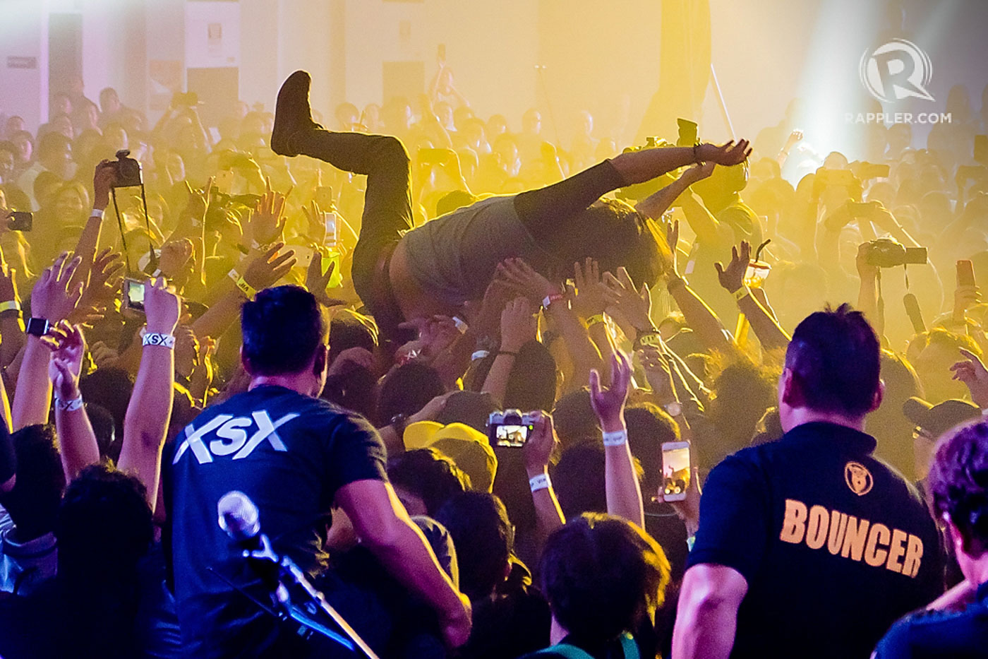 Sandwich revisits hits, triggers nostalgia in 20th anniversary concert