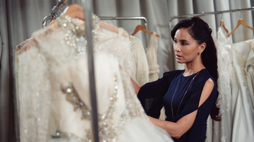 Find The Perfect Wedding Gown With The Hosts Of Say Yes To The