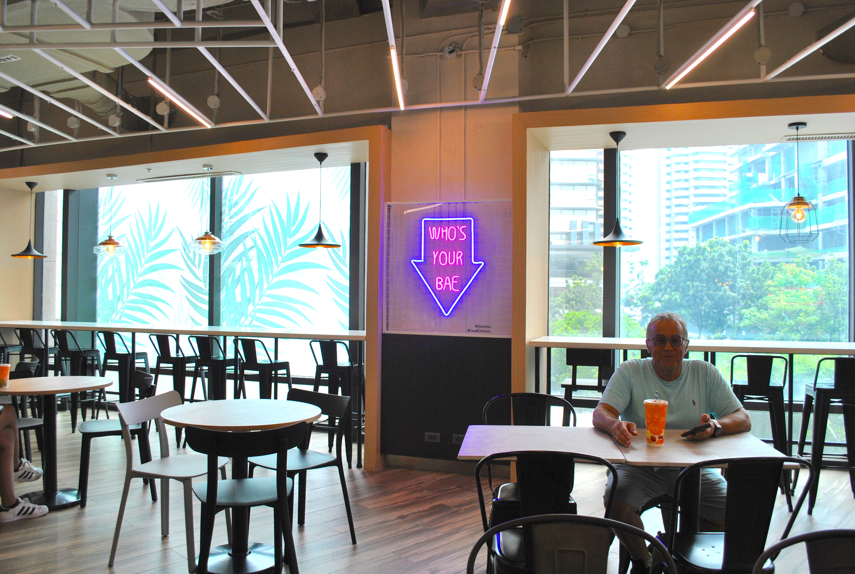 IN PHOTOS Glorietta 4's Food Choices section reopens, shows off new look and menu
