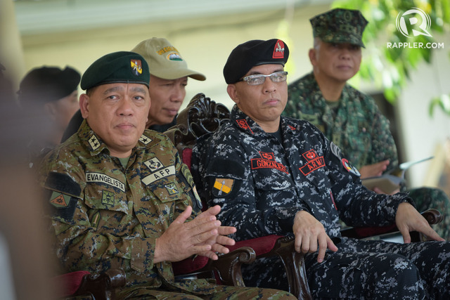 NEW CHIEFS. Major General Ronnie Evangelista and Colonel William Gonzales assume new posts on January 8, 2018. All photos by LeAnne Jazul/Rappler 
