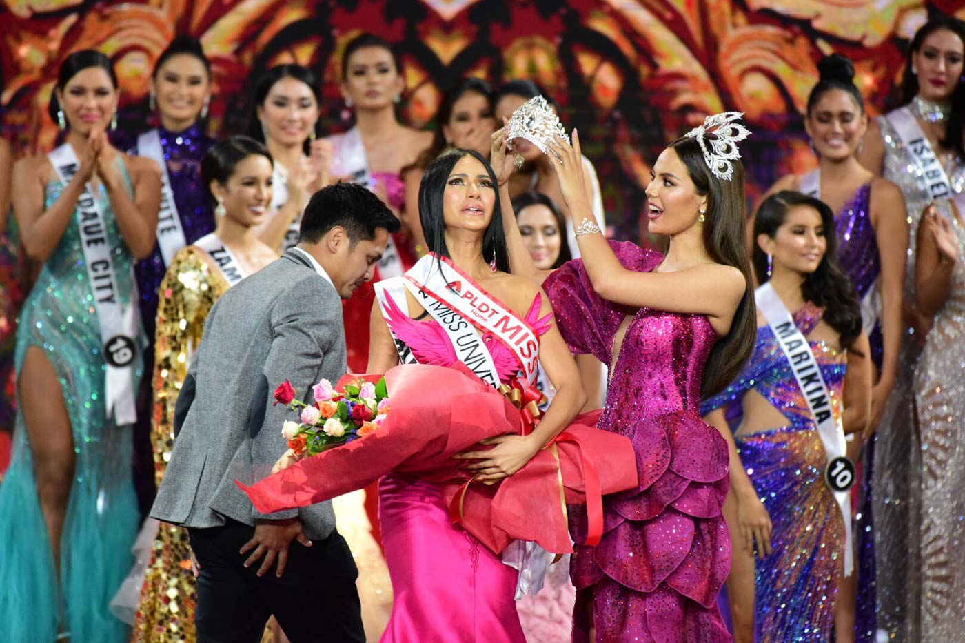 IN PHOTOS: Talisay's Gazini Christiana Ganados is Miss Universe ...