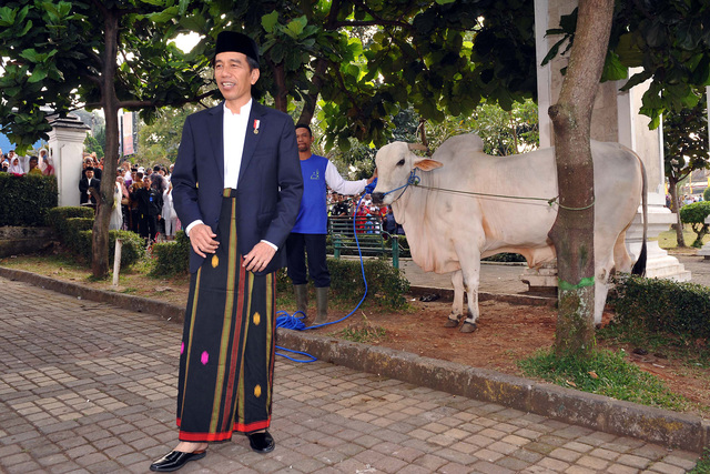 FOTO: Idul Adha dirayakan dengan khusyuk di Indonesia