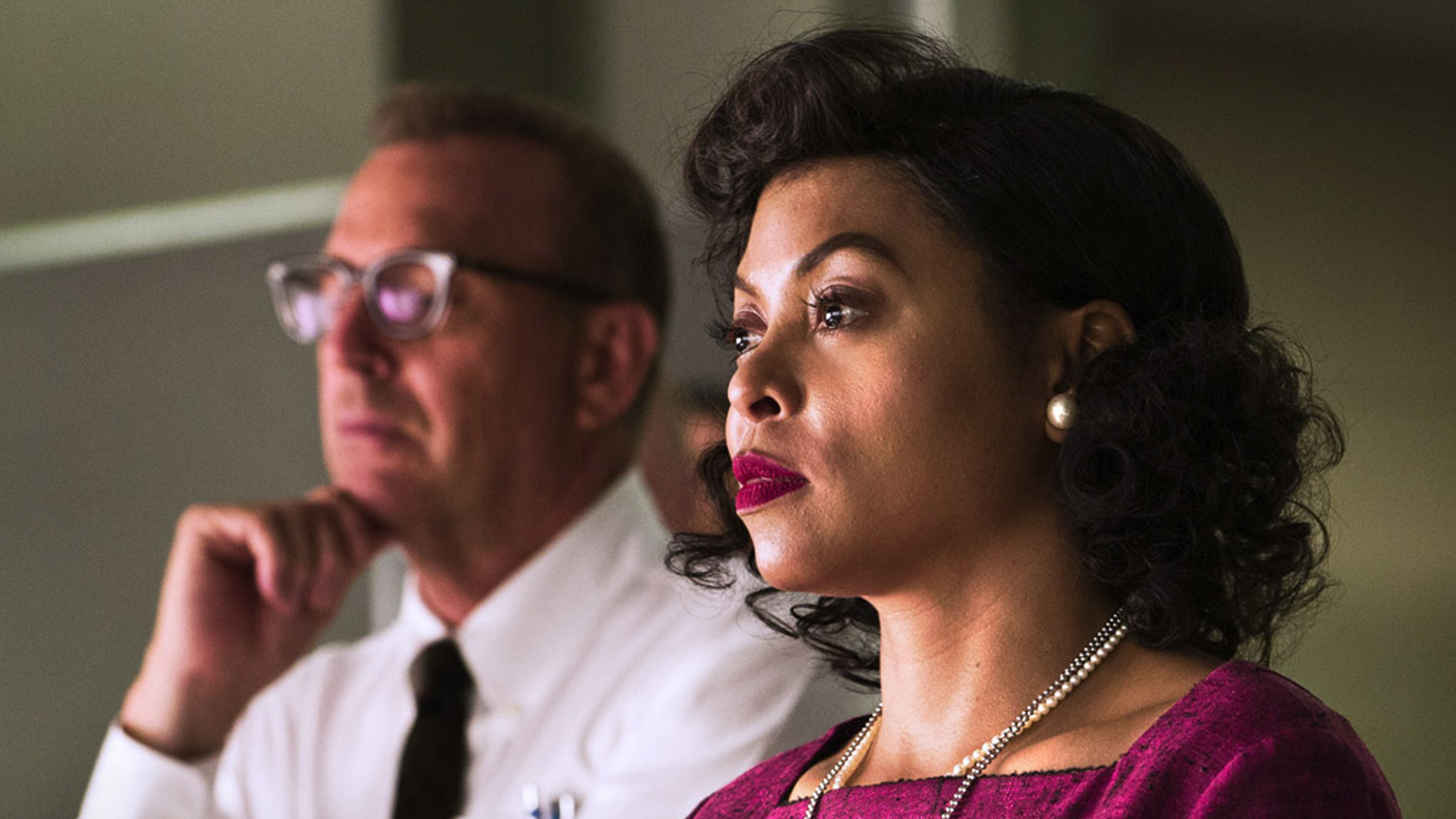 hidden-figures-review-uplifting-crowd-pleaser