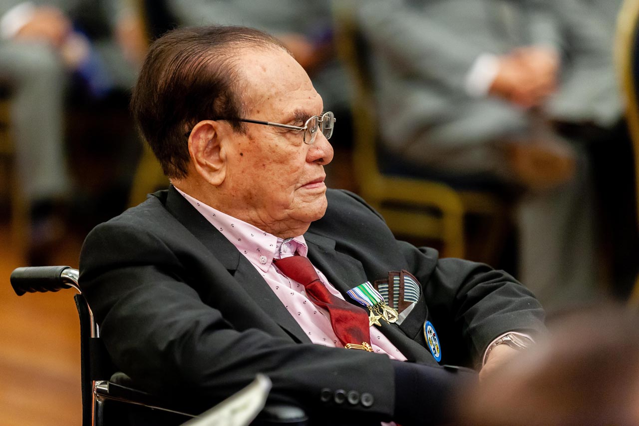 IN PHOTOS: Filipino WWII Veterans Receive US Congressional Gold Medal