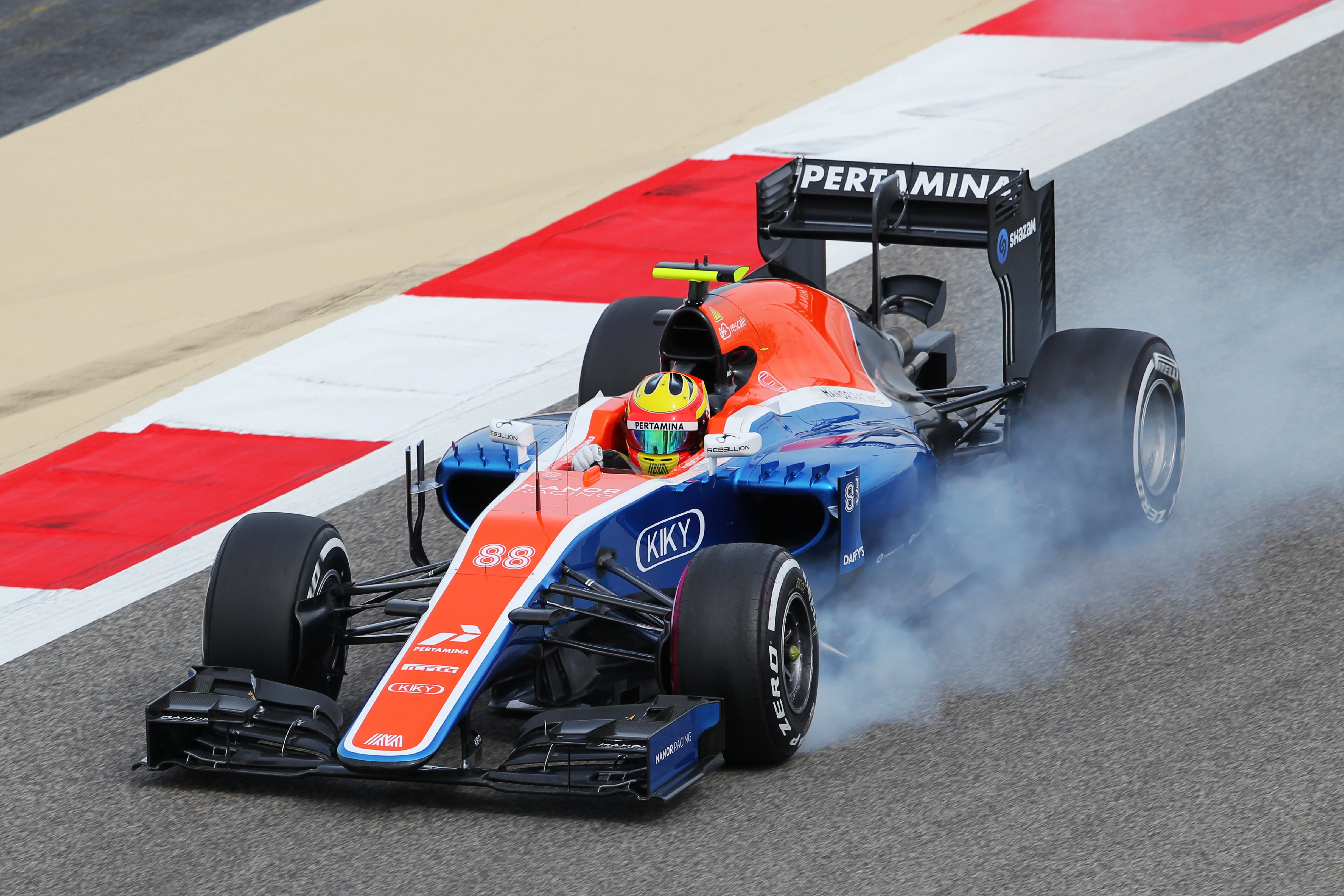 Foto Mobil F1 Terbaru Tahun Ini Kawan Modifikasi