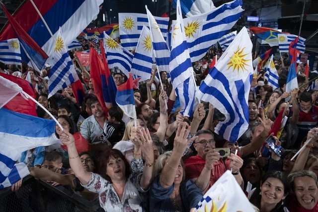 Left Leading But Set For Uruguay Presidential Run-off With Center-right