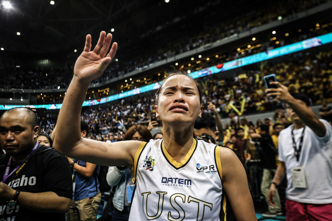 Graduating Rondina tells Tigresses: 'Love UST the way…