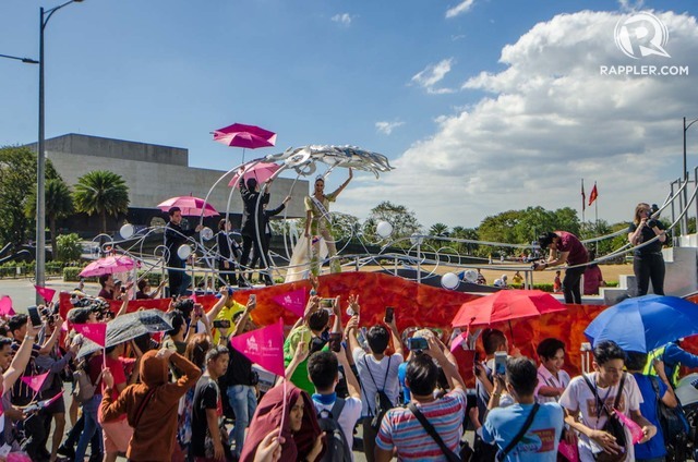 2018 | MISS UNIVERSE | CATRIONA GRAY - Page 8 MU-Parade-Catriona-Gray-February-21-2019-3_0728F4D625394610B20F6E443C9AD944