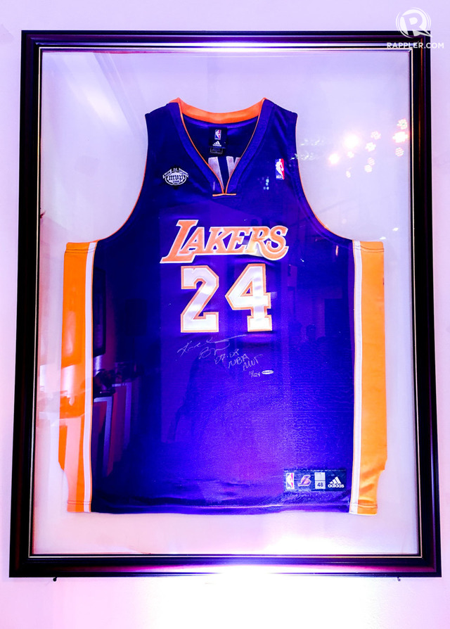MEMORIES. Kobe Bryant switches his number from 8 to 24 in the 2006-2007 season because this was his first high school number. Photo by Beatrice Go/Rappler 