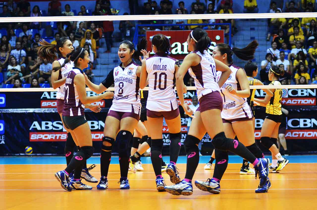 Up Fighting Maroons Volleyball Team