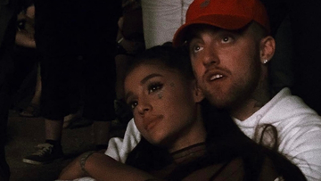 Ariana Grande Pays Tribute To Rapper Ex Boyfriend Mac Miller