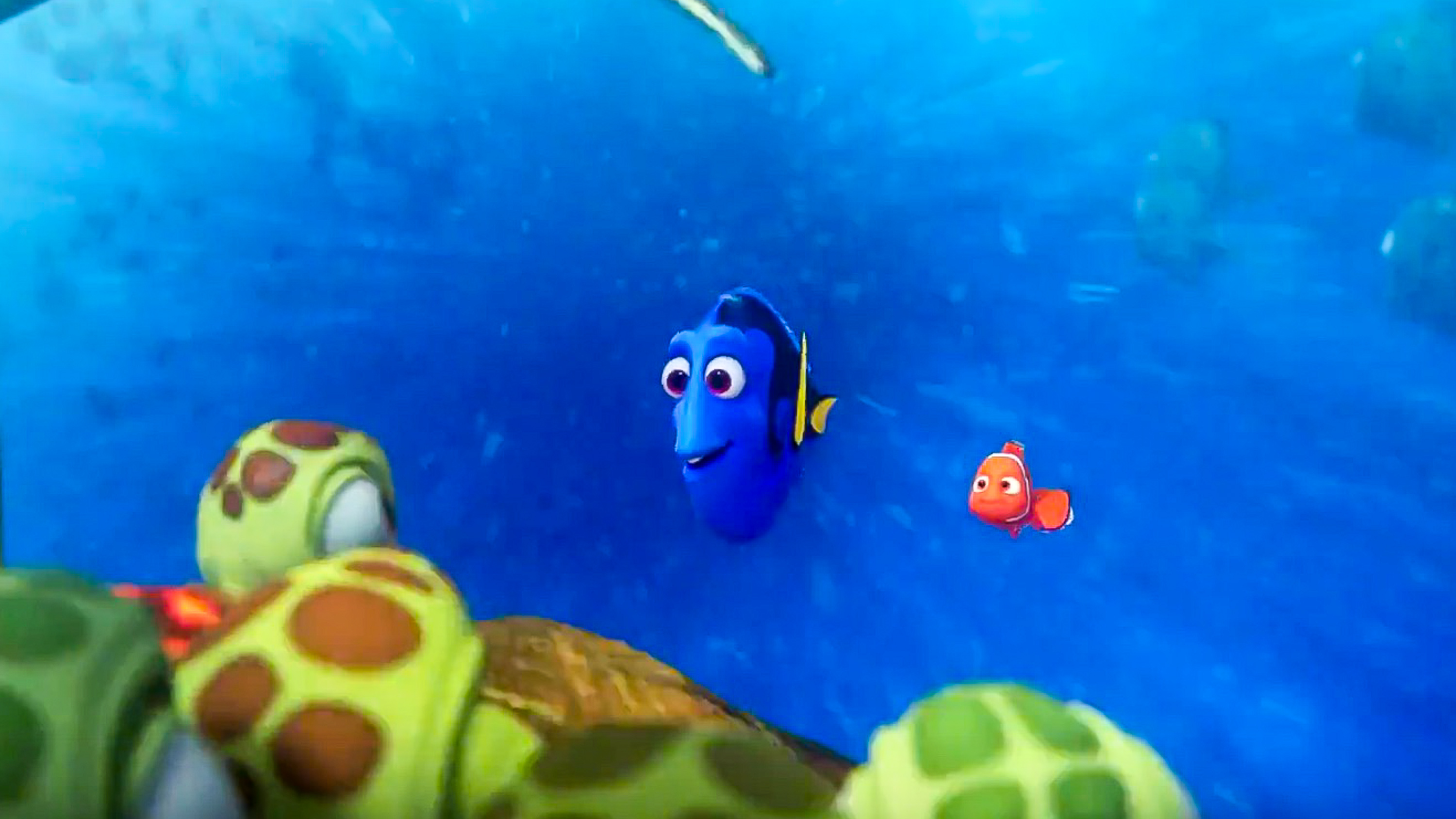 Watch Squirt Crush Are Back In New Finding Dory Clip 0599