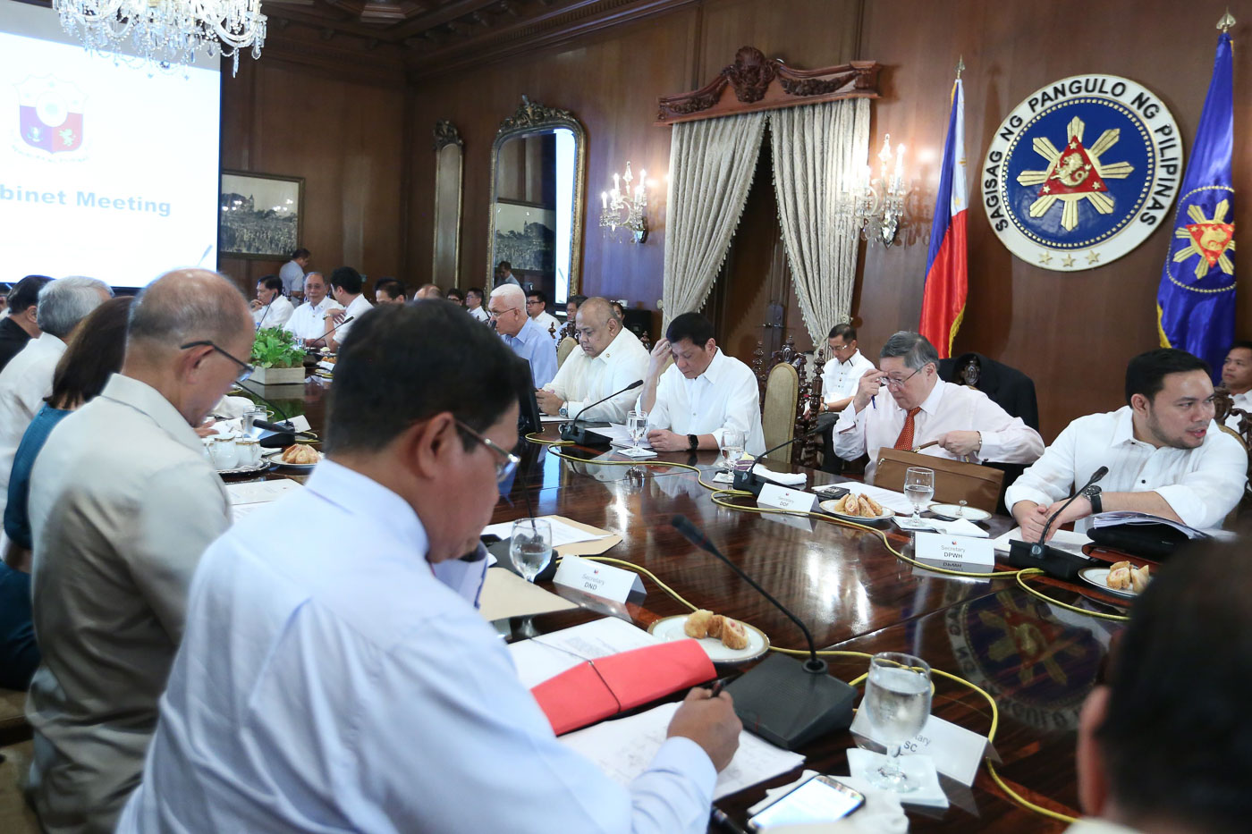 Analysts on Duterte's 'Politically smart' choices