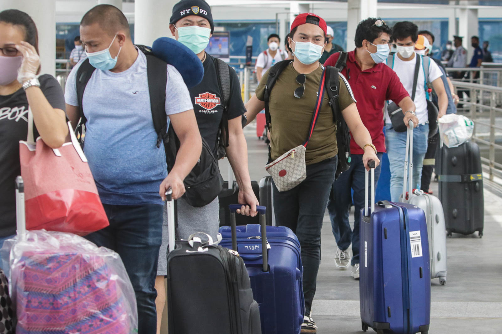 Philippines lifts travel ban on Filipinos - Rappler