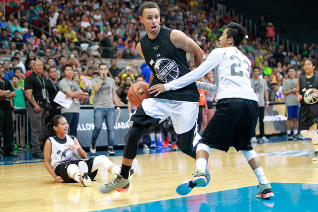 IN PHOTOS: Steph Curry makes a splash in Manila