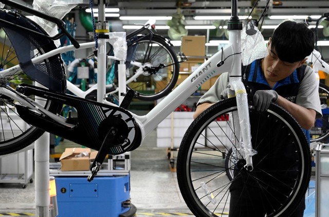 bicycle manufacturer