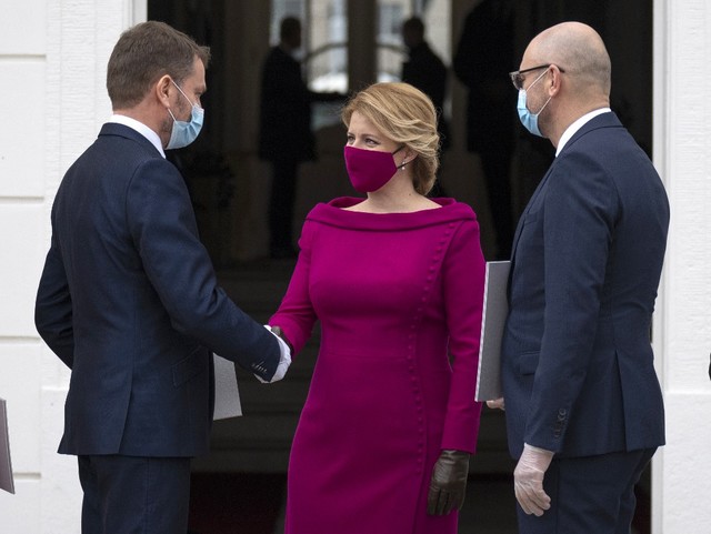 IN PHOTOS: Leaders wear masks as world deals with ...