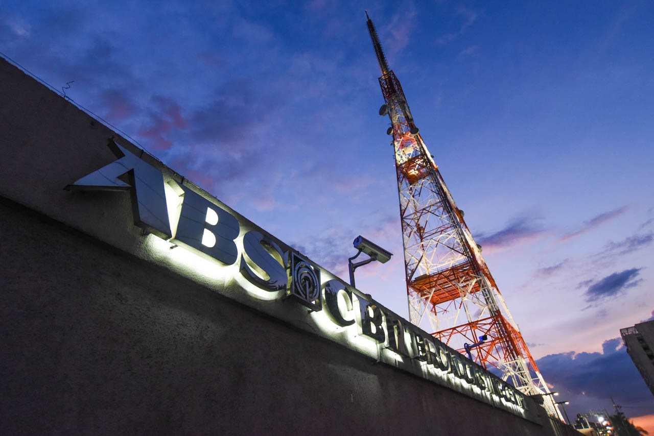 OFF-AIR. The National Telecommunications Commission (NTC) has issued a cease and desist order to the giant network ABS-CBN effective immediately, May 5, 2020. Photo by Angie de Silva/Rappler 