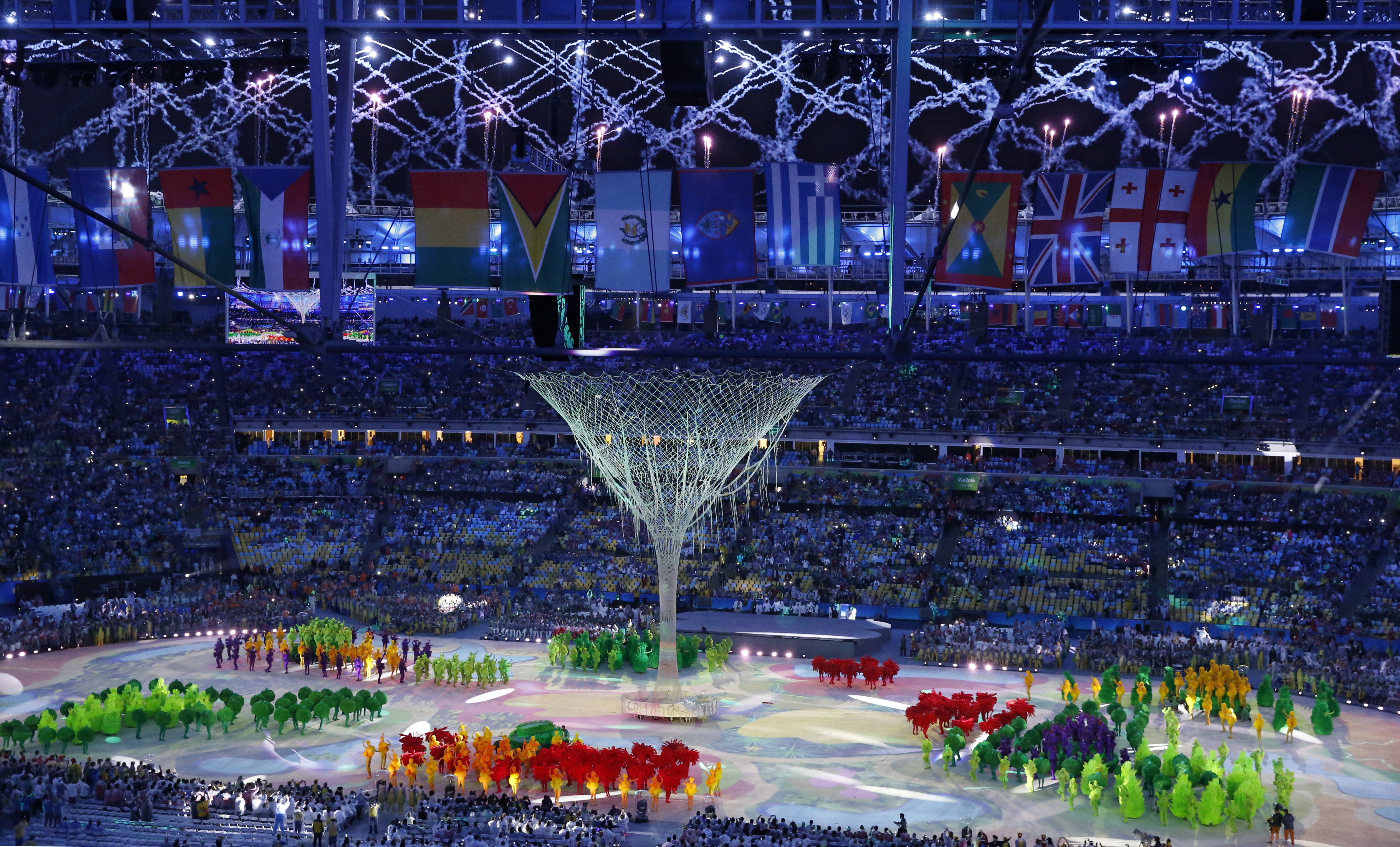 Световое шоу на футбольном стадионе. Закрытие олимпиады в сочи 2014. Olympics show. Церемония открытия олимпийских игр 2016. Церемония закрытия олимпиады в сочи 2014.