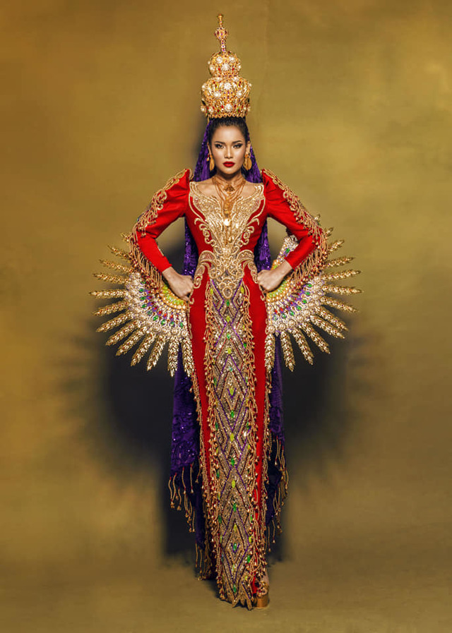 LOOK: Leren Bautista's Maranao princess national costume for Miss Globe ...