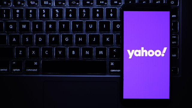 Former Yahoo Engineer Pleads Guilty To Searching User Accounts For Nudes