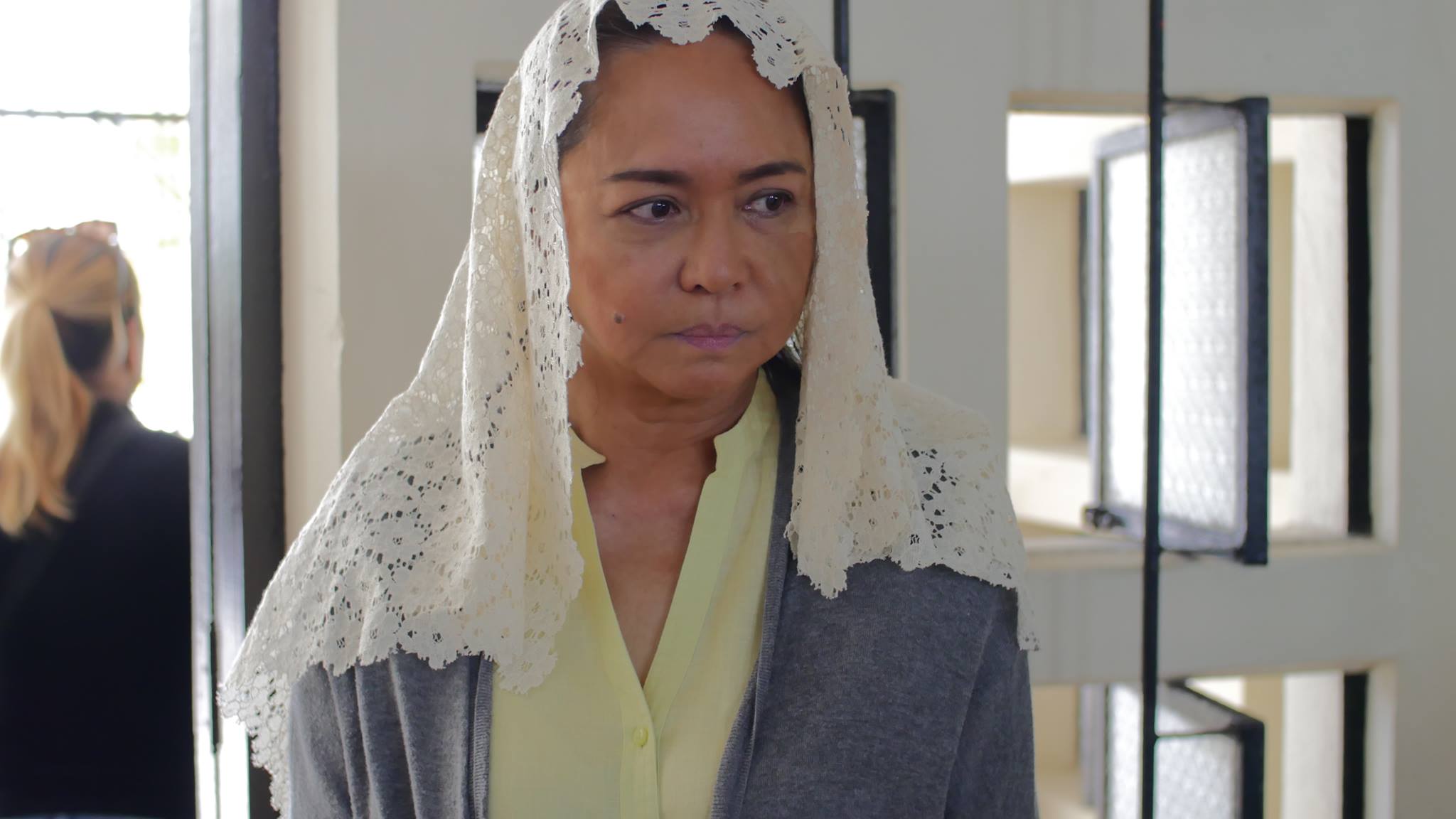 'Ang Babaeng Humayo' Review: Double lives, second chances