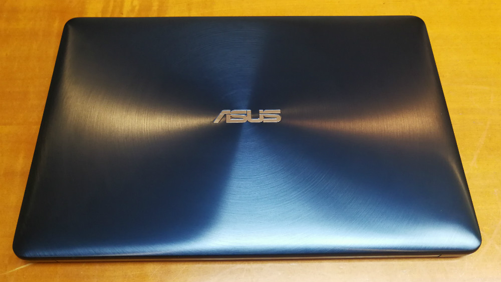 New ASUS laptop's touchpad doubles as full HD touchscreen