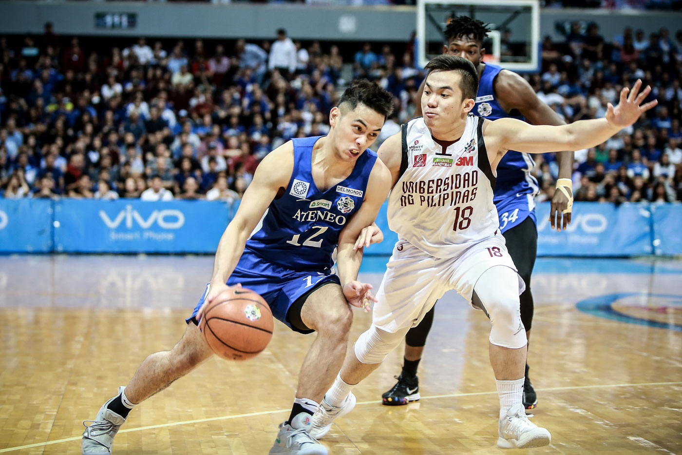 Ateneo fights off U.P., nears 2nd straight UAAP crown