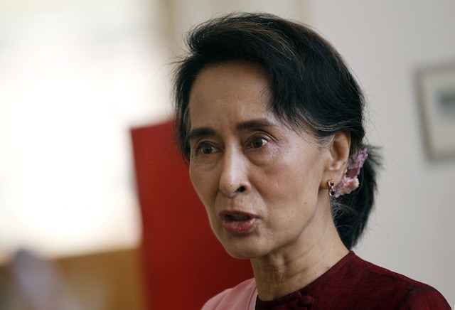 'Rohingya issue needs careful handling' – Aung San Suu Kyi