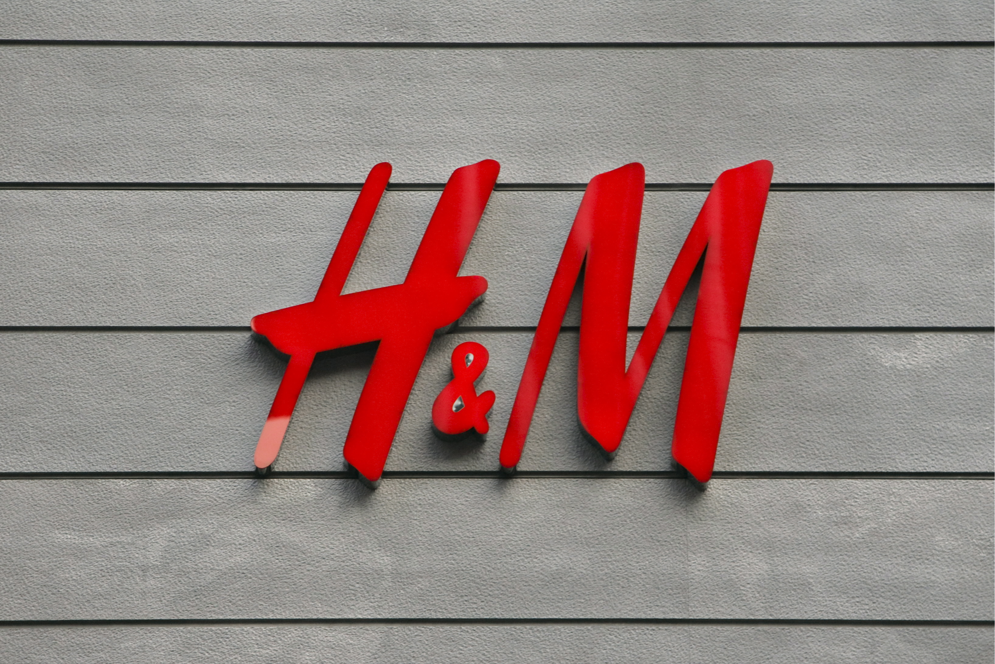 hm-logos