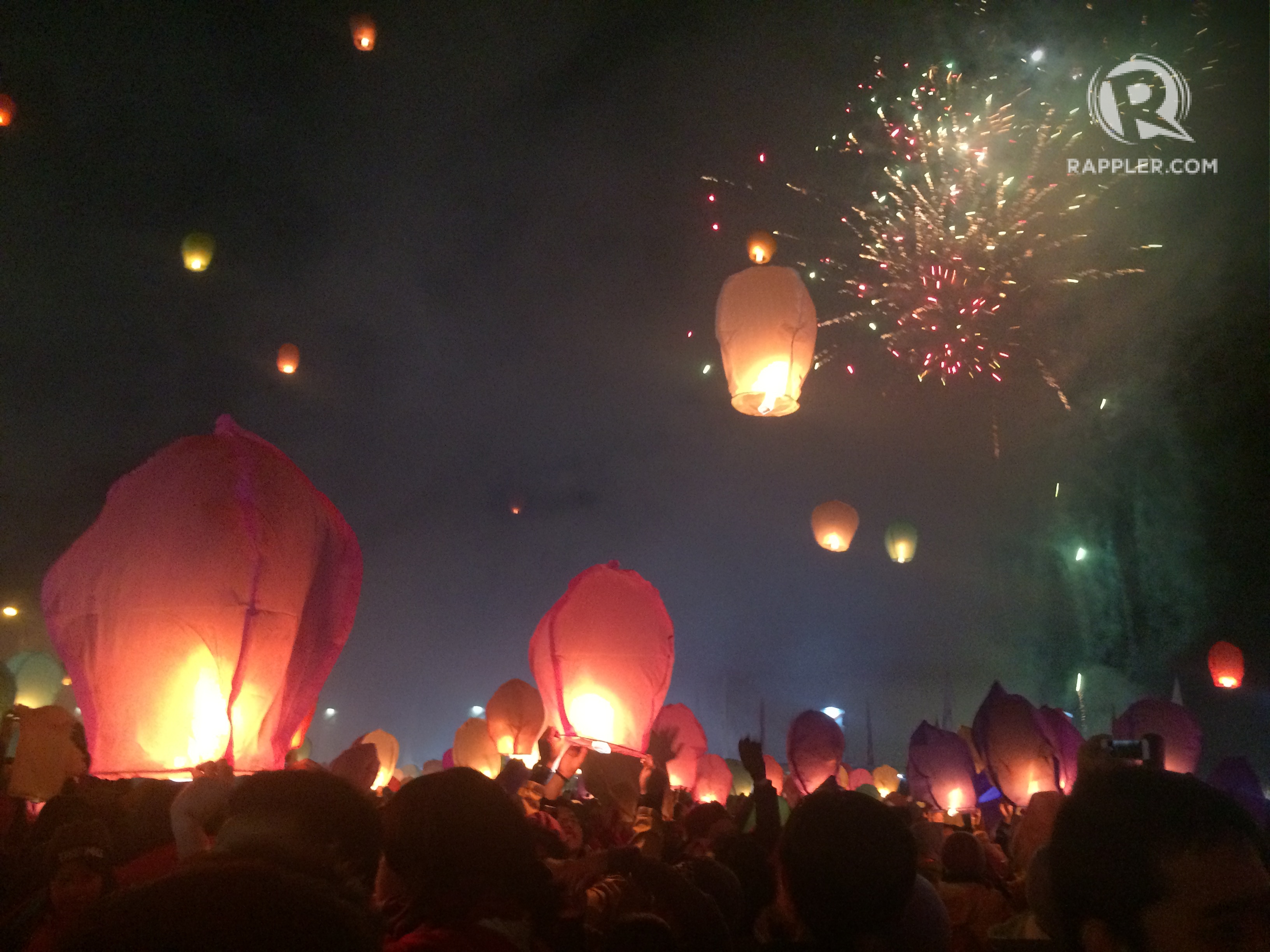 Wisata lampion dieng